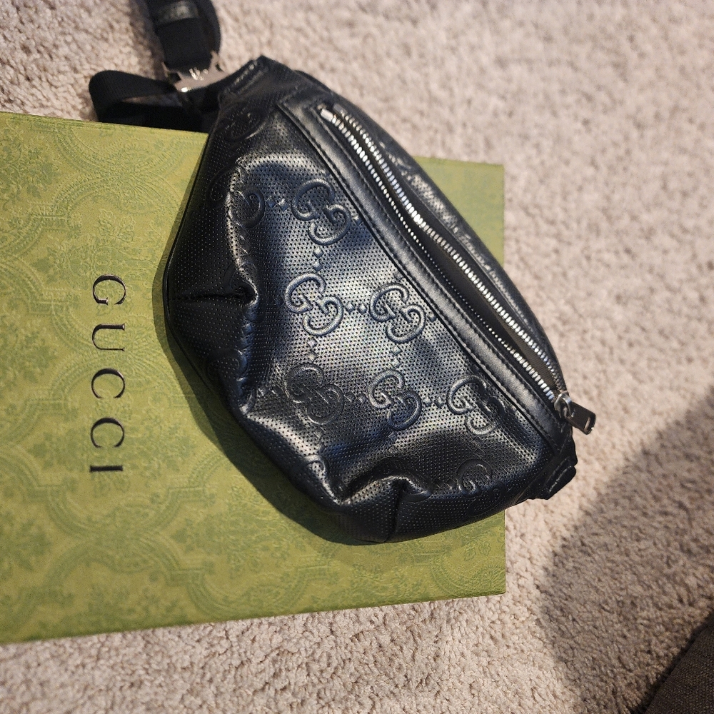 Authentic Jumbo Gucci GG Belt Bag